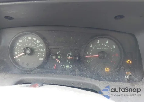 2008 Mercury Grand Marquis Gs z USA, uszkodzony, nr VIN 2MEFM74V18X613656